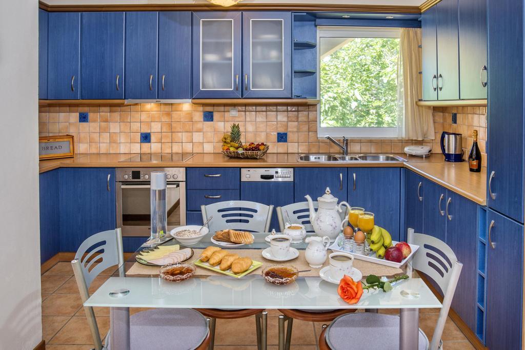 Galazio Sunset Villas Гайос Екстериор снимка