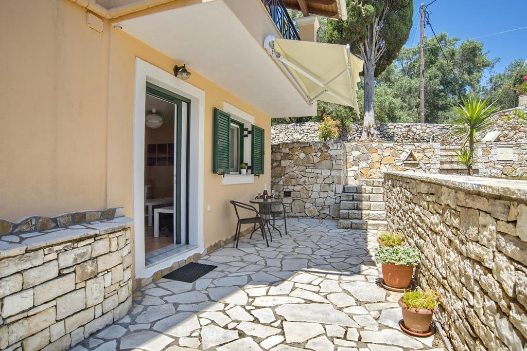 Galazio Sunset Villas Гайос Екстериор снимка