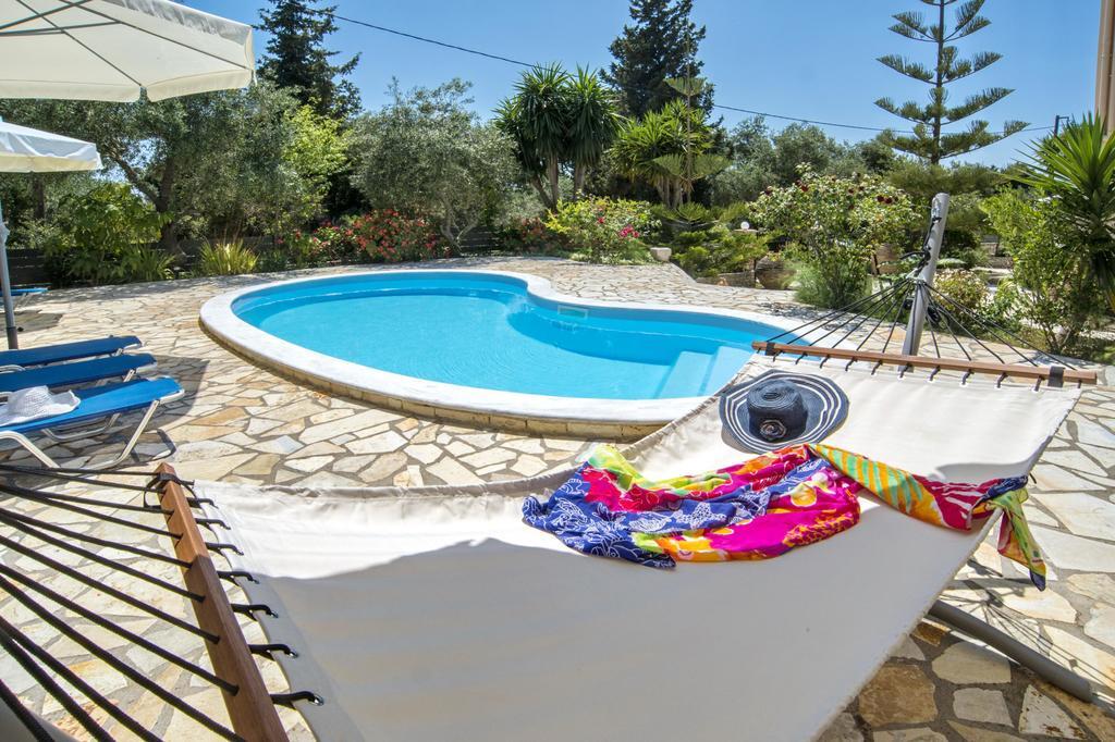Galazio Sunset Villas Гайос Екстериор снимка