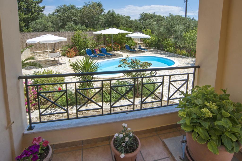 Galazio Sunset Villas Гайос Екстериор снимка