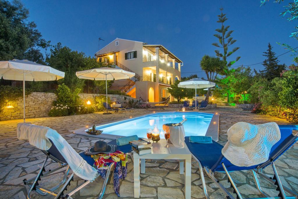 Galazio Sunset Villas Гайос Екстериор снимка