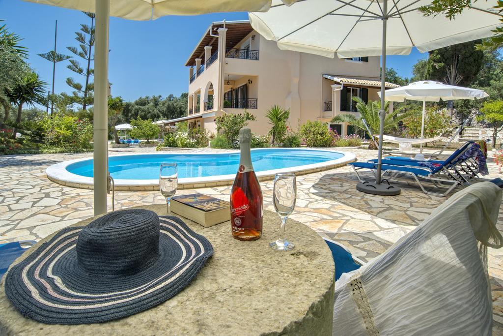 Galazio Sunset Villas Гайос Екстериор снимка