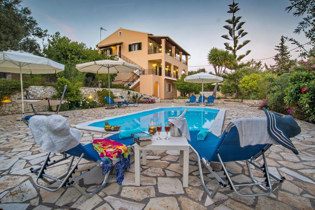 Galazio Sunset Villas Гайос Екстериор снимка