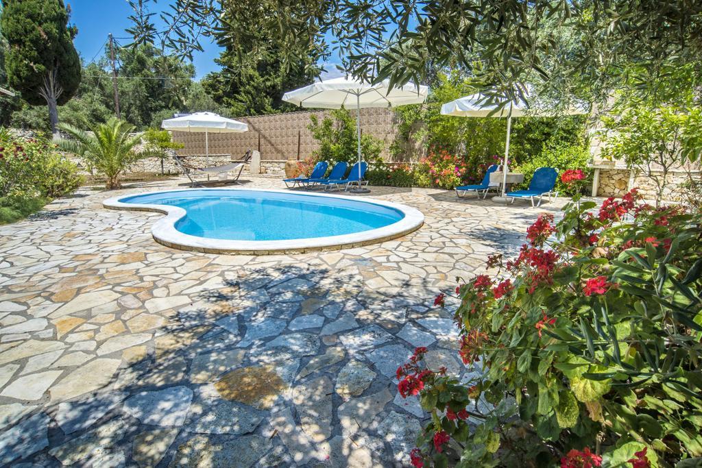Galazio Sunset Villas Гайос Екстериор снимка