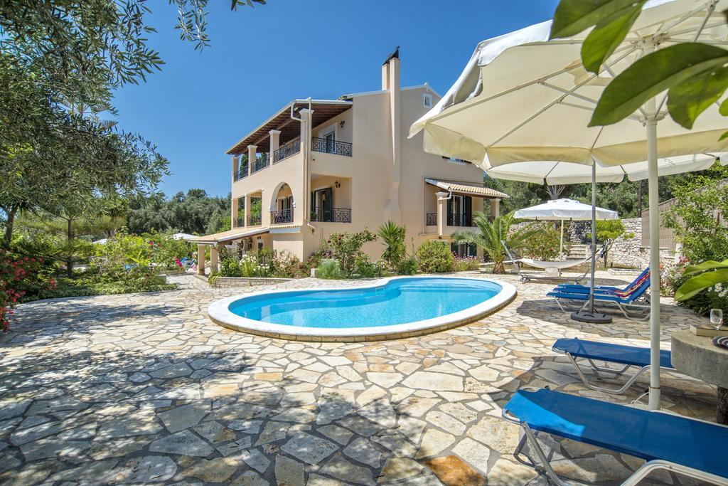 Galazio Sunset Villas Гайос Екстериор снимка
